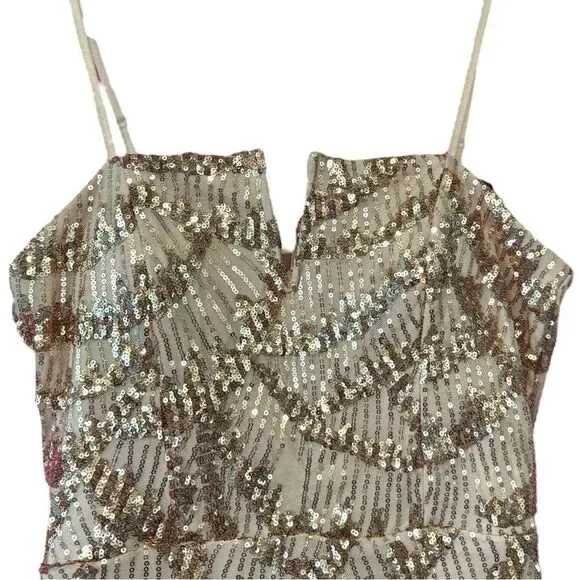 Emerald Sundae Gold Beige V-Wire Sequined Bodycon Dress Size Large - Picture 7 of 15